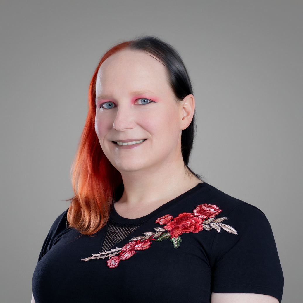 Jasmine L, LPC